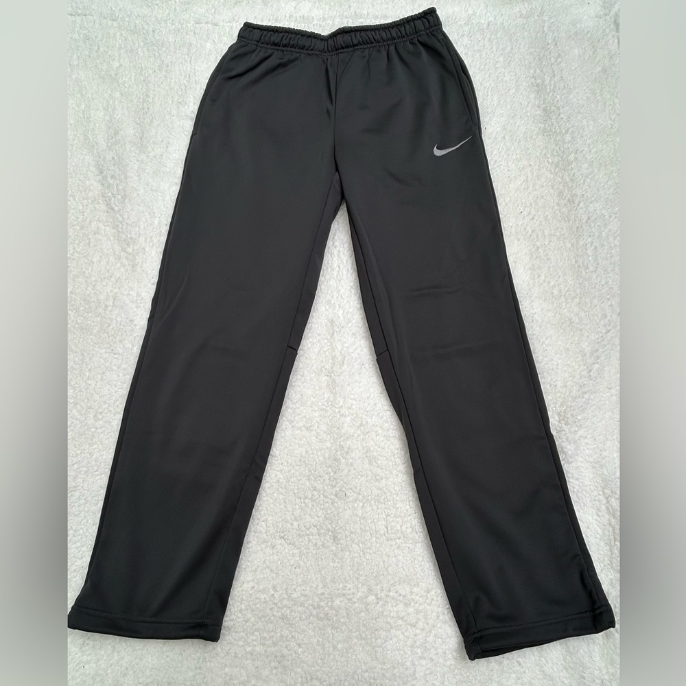 Nike Gray and Black Therma-FIT Fleece Waistband Pants